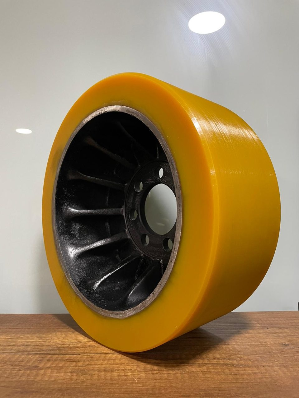 Bursa Forklift Teker Kaplama